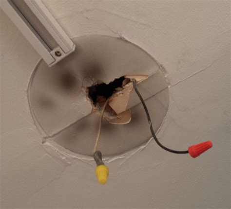 ceiling junction box no ground|install ceiling fan junction box.